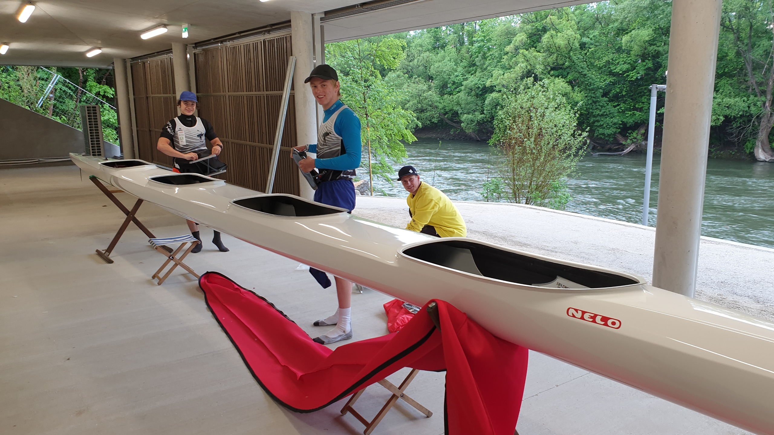 Bald ist es fertig .. unser Bootshaus
